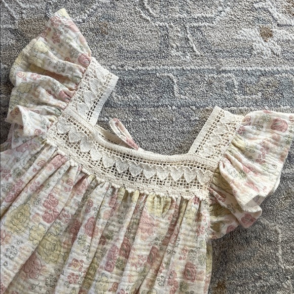 Wild Wawa Dress - Picture 2 of 7